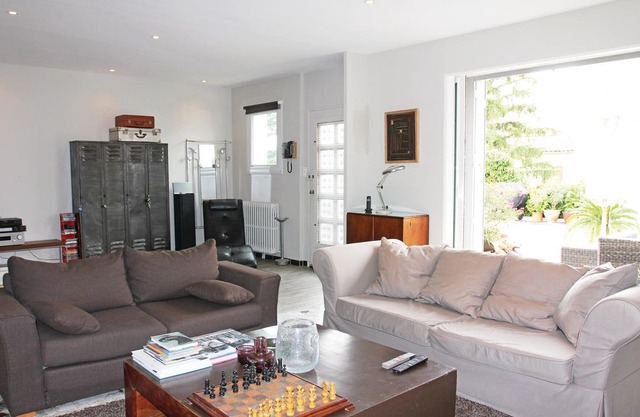 2 bedroom accommodation in Montélimar