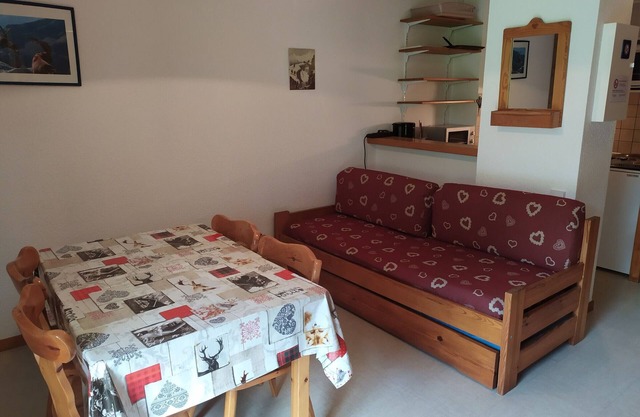 4 pers apartment Termignon with wifi, parking, ski locker