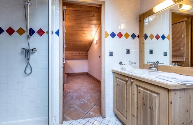 Resort Mountain Swimming Sauna 