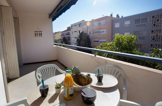 Apartment Les Iris in Le Lavandou - 4 persons, 1 bedrooms