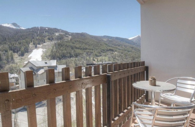 Serre Chevalier Pièce Personnes 
