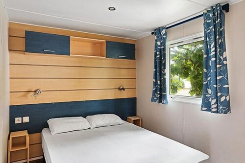 Camping Le Clos Cottet **** - Cozy Mobil Home 3 Rooms 5 People