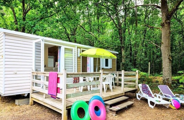 Camping Les Biches ***** - Mobil Home Comfort 3 Rooms 4/5 People