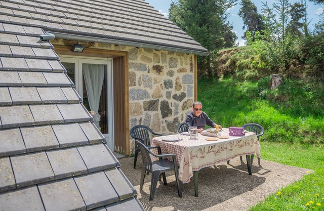 Chalet 6-8 pers à Aumont-Aubrac - LZV038C1