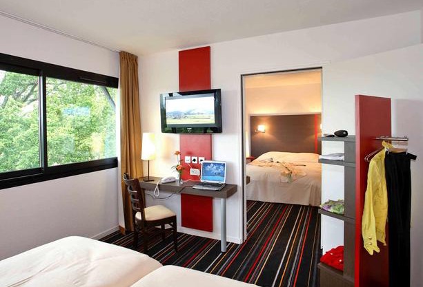 ibis Styles Segre