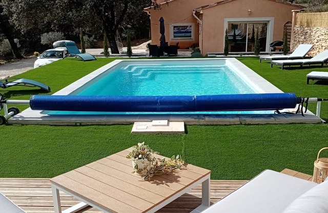 Jas Des Blaquets Maison Chambres Piscine 