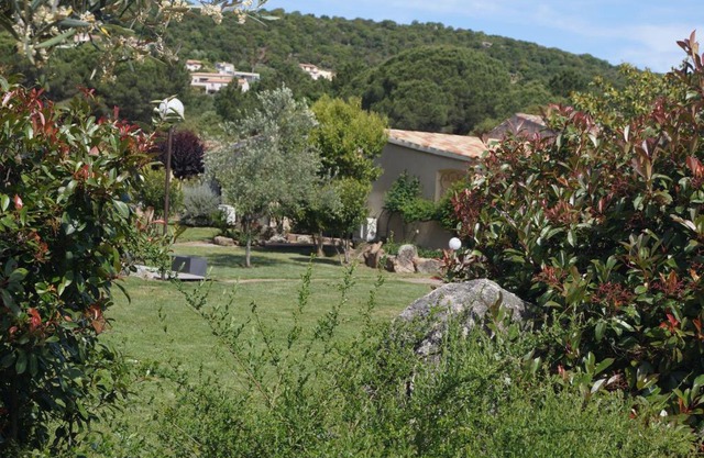 Bb Les Jardins De Santa Giulia 