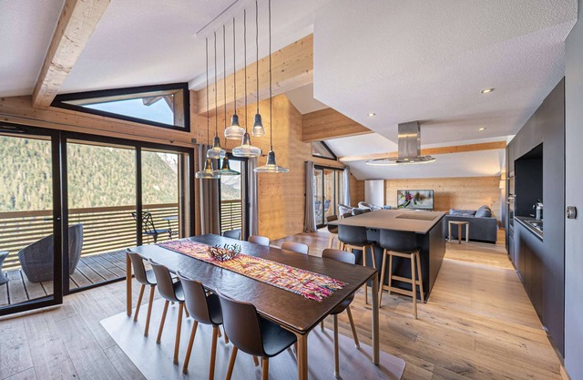 Luxury flat for 6 people - modern, central, ski in ski out