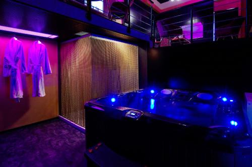 Mieuxqualhotel Jacuzzi Privatif 