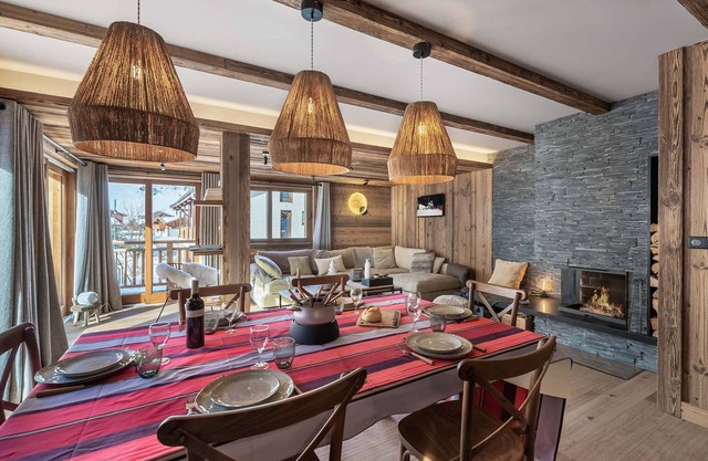 Modern Ski Apartment Near Les Menuires Lifts