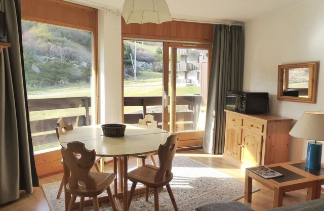 Residence Le Lac Blanc - 2 Rooms for 6 People