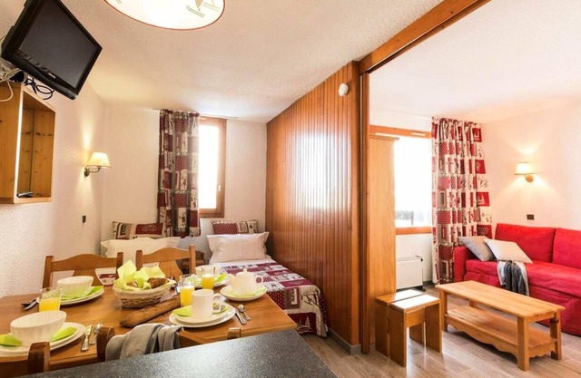 Residence Odalys Le Hameau du Mottaret - 2 Rooms 5 People
