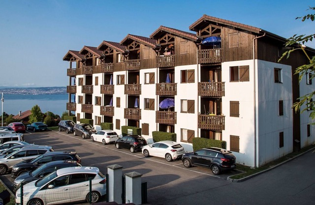 Rustic Apartment in termal town of Evian