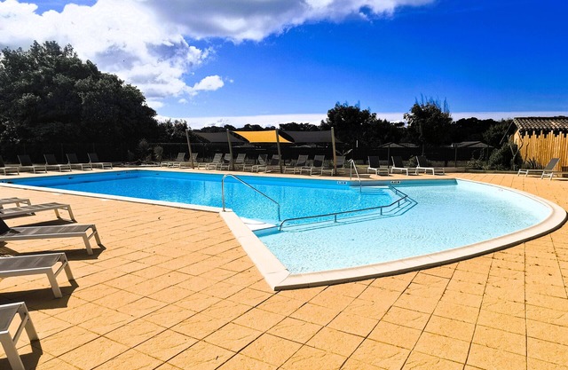 Chalet Bord De Mer Piscines Chauffées 