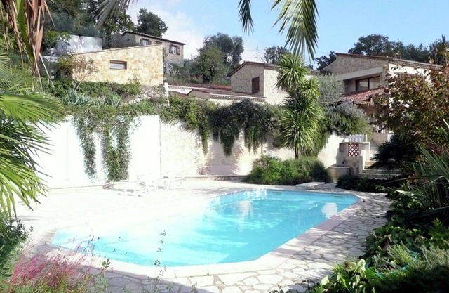 Splendid Holiday Home in Le Tignet South with Garden