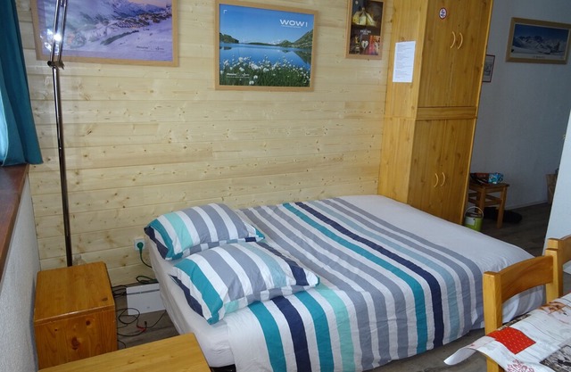 Studio cabin 4 people at the foot of the slopes Les Asters Les Ménuires