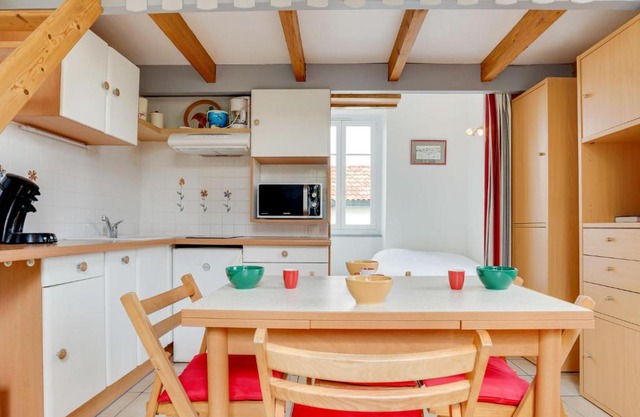 Studio Résidence Arguizabal by Interhome