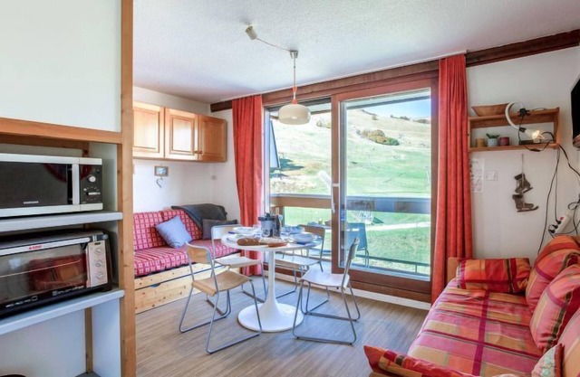 Vostok Zodiaque by Interhome