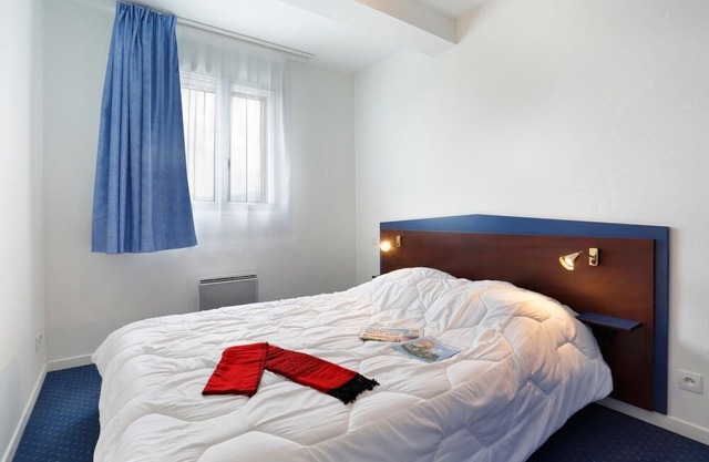 Wifi, 100m from resort center, fitness, terrace, balcony, tv, ski locker, 25m², Pyrénées 2000