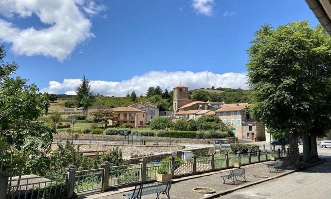 Villaniere House | 100 m² Gîte ∙ 2 bedrooms ∙ 4 guests