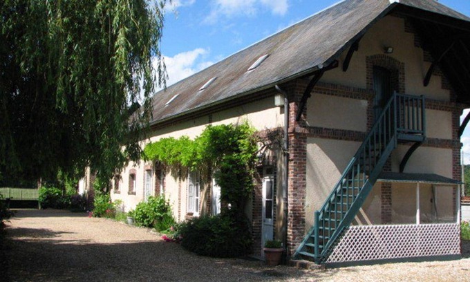Beaumontel House | 100 m² House ∙ 1 bedroom ∙ 4 guests