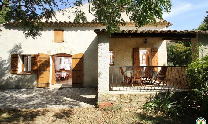 Rousset-les-Vignes House | 103 m² Gîte ∙ 3 bedrooms ∙ 6 guests