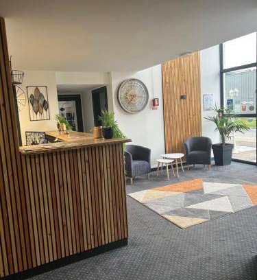 Givors Hotel | 11 m² Hotel ∙ 2 guests