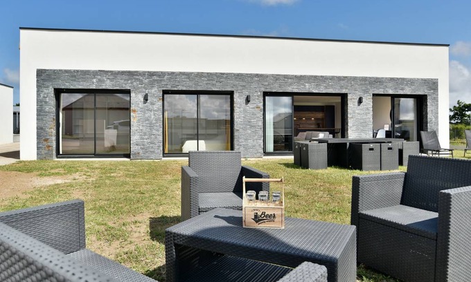 Frehel House | 115 m² House ∙ 3 bedrooms ∙ 6 guests