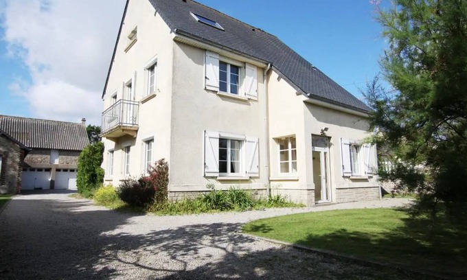 Quineville House | 130 m² House ∙ 5 bedrooms ∙ 10 guests