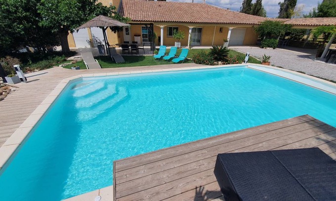 Beziers Villa | 165 m² Villa ∙ 6 bedrooms ∙ 16 guests