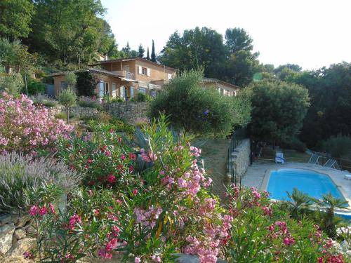 Le Tignet Bed & Breakfast | 20 m² Bed and breakfast ∙ 3 guests