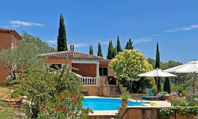 Lorgues House | 200 m² House ∙ 4 bedrooms ∙ 8 guests