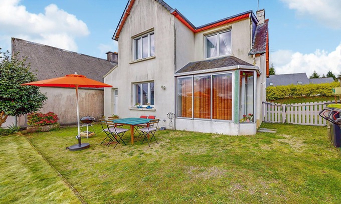 Le Vieux-Bourg House | 3 bedroom lovely home in Le Vieux-Bourg
