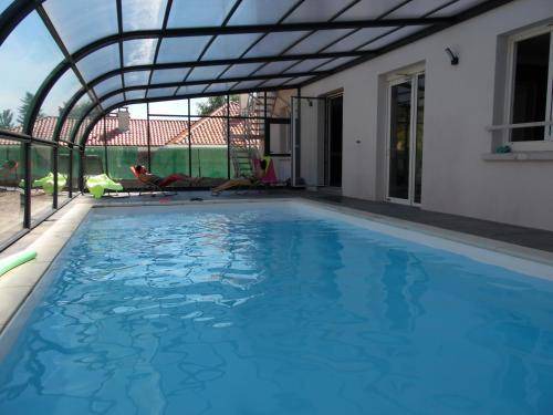 Chatel-Guyon Hotel | 30 m² Hotel ∙ 5 guests