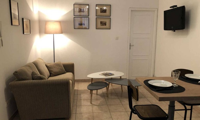Bastide Saint-Louis House | 32 m² Gîte ∙ 1 bedroom ∙ 2 guests
