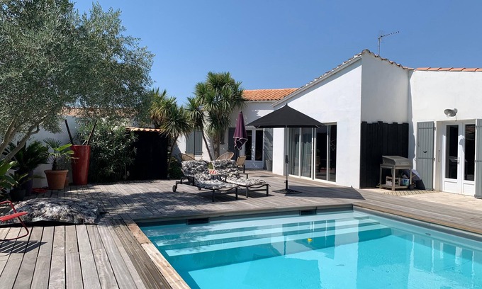 Rivedoux-Plage Apartment | 4 Bedrooms Apartment In Rivedoux-Plage