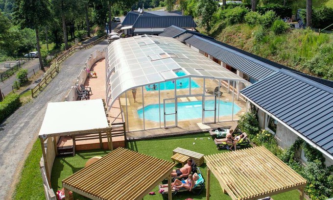Neuveglise-sur-Truyere Ski Chalet | 40 m² Chalet ∙ 2 bedrooms ∙ 6 guests