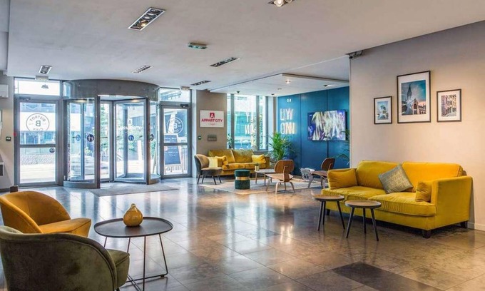 Part Dieu - Bir Hakeim Apartment | 40 m² Serviced apartment ∙ 2 bedrooms ∙ 127 guests