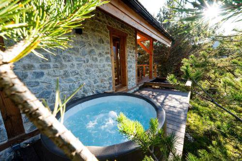 Chorges Cabin | 40 m² Lodge ∙ 2 guests