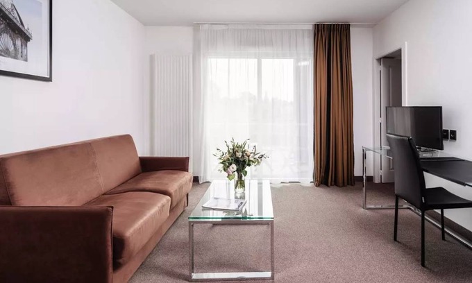 Carquefou Apartment | 40 m² Studio flat ∙ 1 bedroom ∙ 2 guests