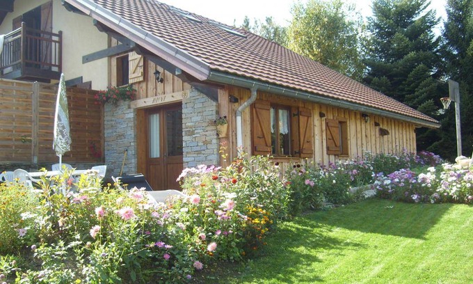Verrens-Arvey House | 45 m² Gîte ∙ 2 bedrooms ∙ 4 guests