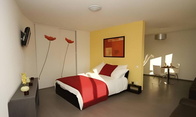 Talence Apartment | 45 m² Serviced apartment ∙ 4 guests