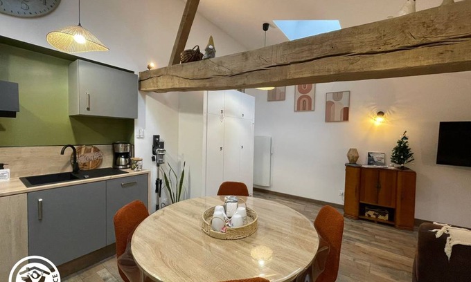 Saint-Hilaire-le-Vouhis Cottage | 48 m² Cabin ∙ 1 bedroom ∙ 4 guests