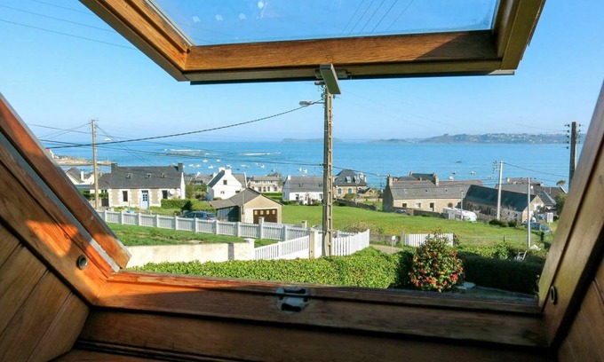 Tredrez-Locquemeau Other | 50 m² Accommodation ∙ 2 bedrooms ∙ 4 guests