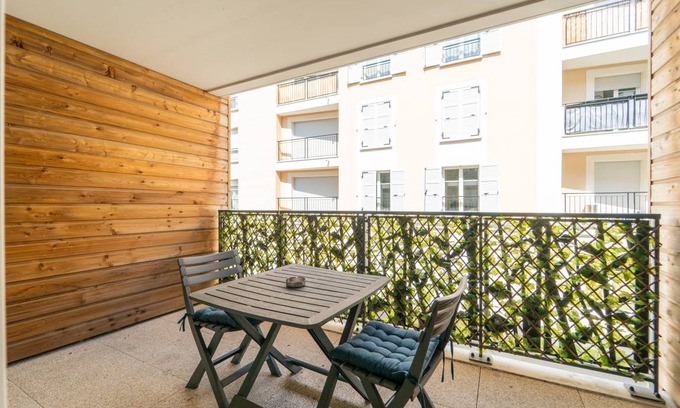 Sarcelles Apartment | 55 m² Apartment ∙ 1 bedroom ∙ 2 guests