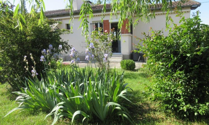 Aussonne House | 55 m² Gîte ∙ 2 bedrooms ∙ 4 guests