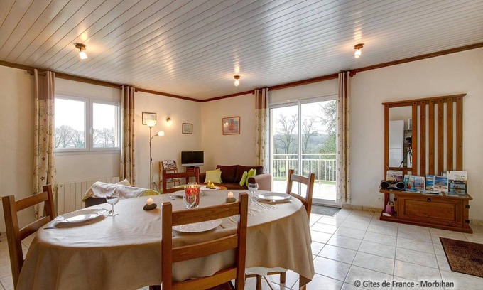 Quistinic House | 61 m² Gîte ∙ 2 bedrooms ∙ 4 guests