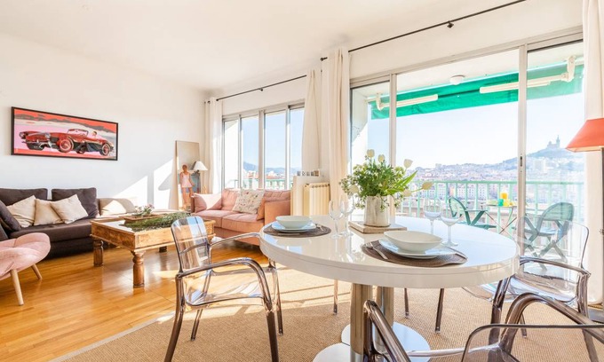 Quartier du Panier Apartment | 65 m² Apartment ∙ 1 bedroom ∙ 2 guests