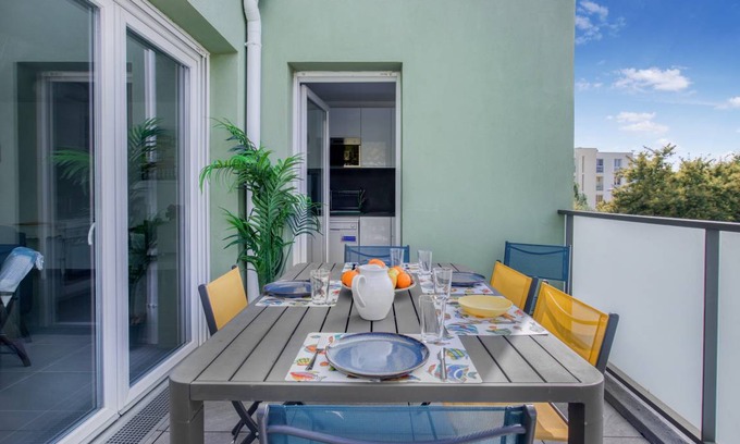 Le Lavandou Apartment | 67 m² Apartment ∙ 2 bedrooms ∙ 6 guests