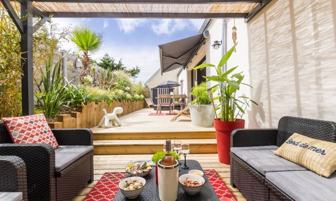 Barneville-Carteret House | 68 m² Gîte ∙ 2 bedrooms ∙ 4 guests